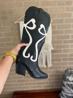 Sugar Black Knee-High Western Boots with White Embroidery